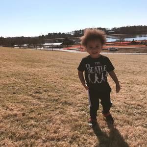 Meet your Posher, Dara